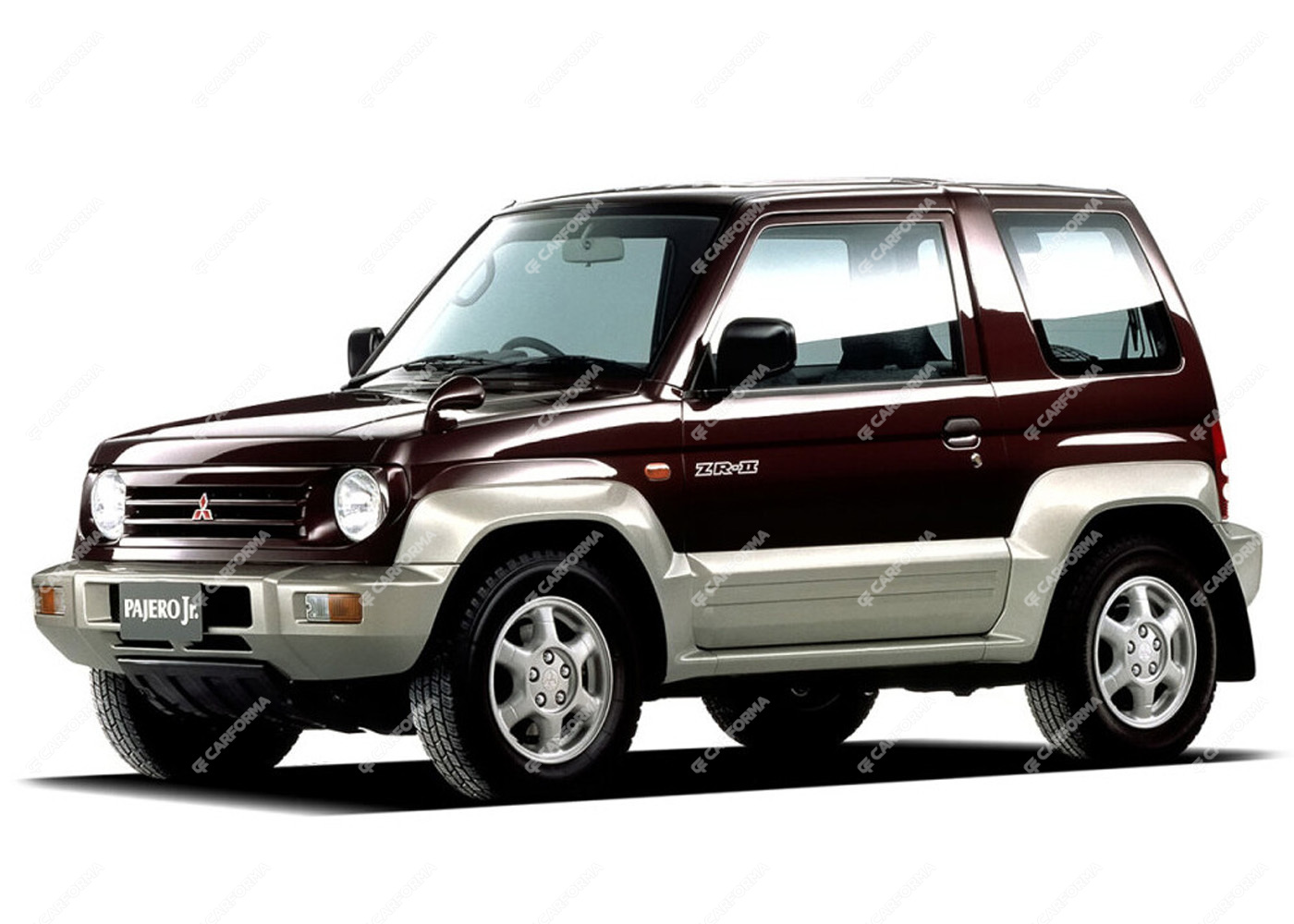 Коврики на Mitsubishi Pajero Junior 1995 - 1998 на заказ с доставкой в Саяногорск, Хакасия респ.