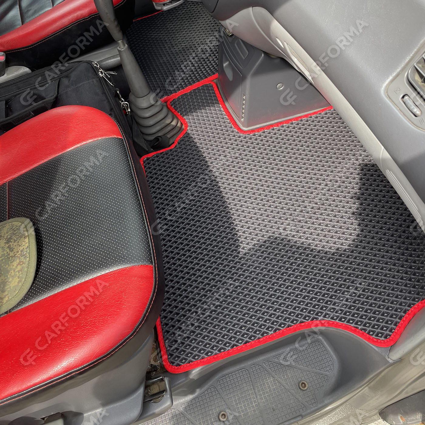 Ворсовые коврики на Mitsubishi Space Gear 1994&nbsp;-&nbsp;2007 в Севастополе