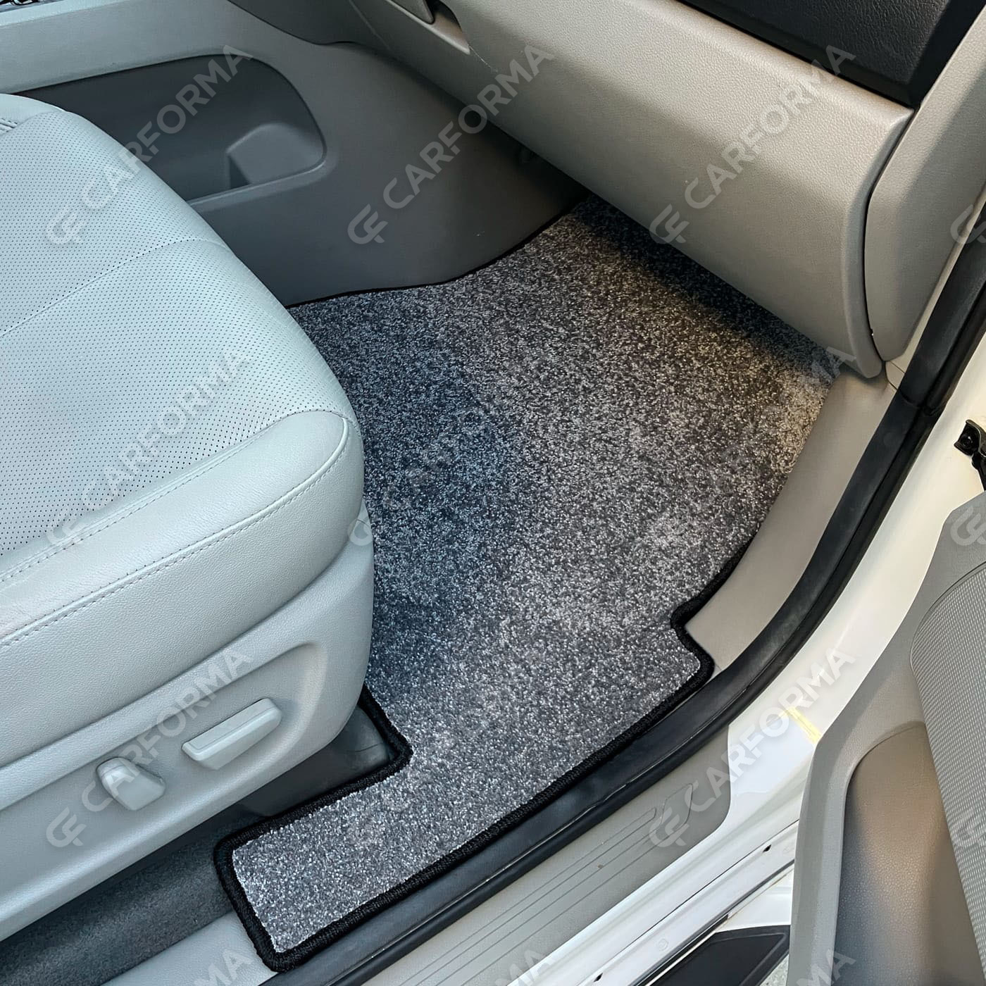 Ворсовые коврики на KIA Carnival III 7 мест 2014&nbsp;-&nbsp;2021 в Севастополе