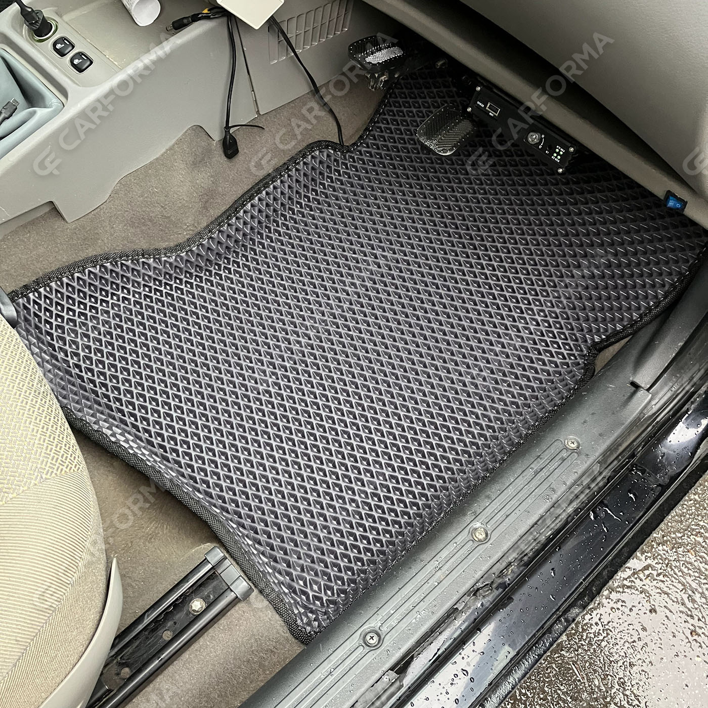 Коврики на Lada (ВАЗ) Kalina 2004&nbsp;-&nbsp;2018 в Севастополе