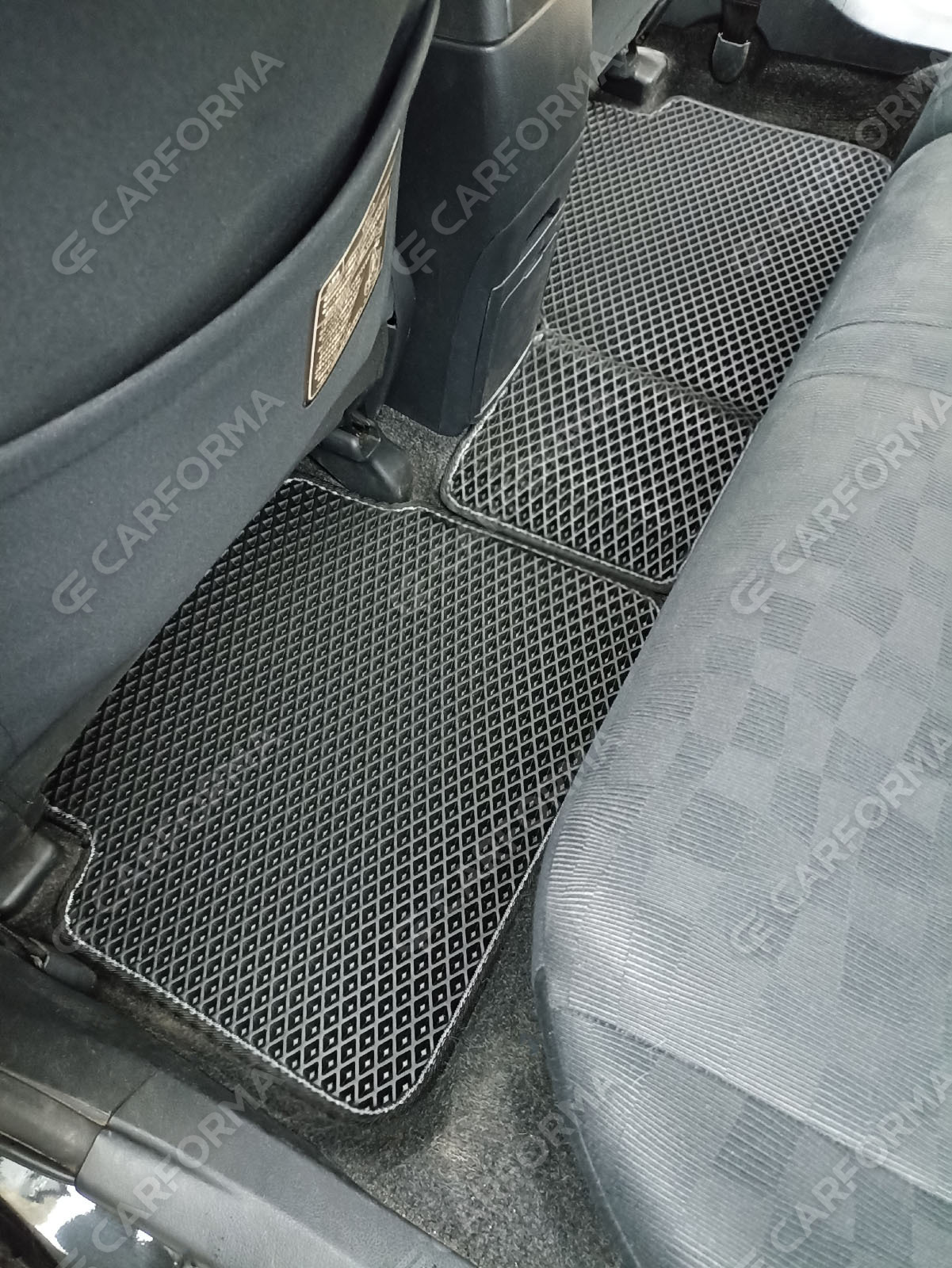 Ворсовые коврики на Toyota Corolla Axio (E14) 2006&nbsp;-&nbsp;2012 в Севастополе