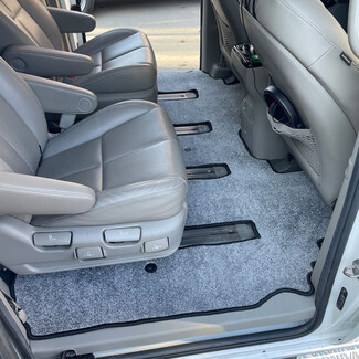 Ворсовые коврики на KIA Carnival III 7 мест 2014&nbsp;-&nbsp;2021 в Севастополе