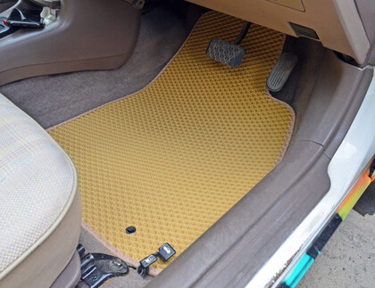 Коврики на Toyota Tercel (L50) 1994 - 1999 в Севастополе