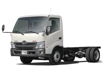 Ворсовые коврики на Hino 300 I широкая кабина 1999 - 2011 в Севастополе