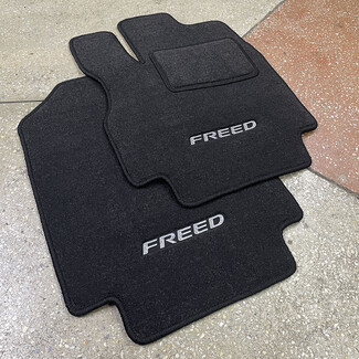 Коврики на Honda Freed Spike 2010&nbsp;-&nbsp;2016 в Севастополе