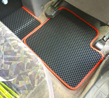 Коврики на Nissan Pulsar (N15) 1995&nbsp;-&nbsp;2000 в Севастополе