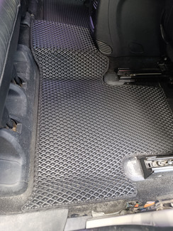 Коврики на Jeep Grand Cherokee (WK2) 2010 - 2022 в Севастополе