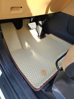 Коврики на KIA Carnival IV 7 мест с оттоманками 2020&nbsp;-&nbsp;2026 в Севастополе