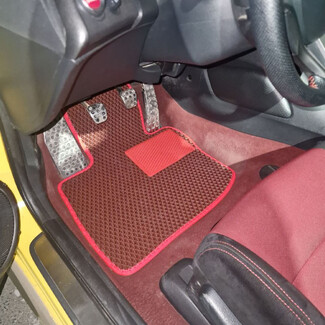 Ворсовые коврики на Honda Civic VIII 3d 2006&nbsp;-&nbsp;2011 в Севастополе