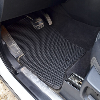 Коврики на Land Rover Range Rover Sport I 2005 - 2013 в Севастополе