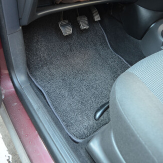 Ворсовые коврики на Ford Focus I 1998&nbsp;-&nbsp;2005 в Севастополе