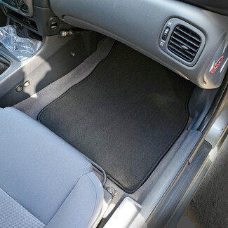 Коврики на Nissan Almera II (N16) 2000&nbsp;-&nbsp;2006 в Севастополе