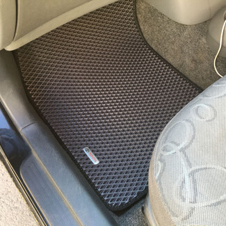 Ворсовые коврики на Toyota Vitz I 1998&nbsp;-&nbsp;2005 в Севастополе